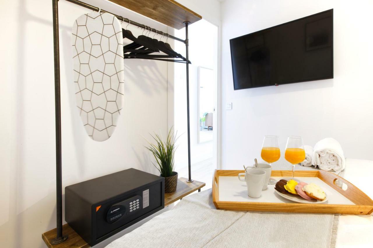 Picasso Boutique Apartment Torremolinos Exterior photo